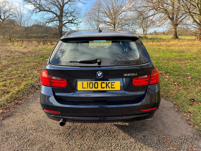 BMW 3 SERIES
