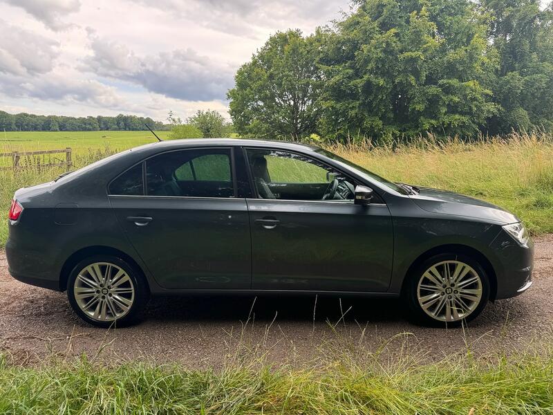 SEAT TOLEDO