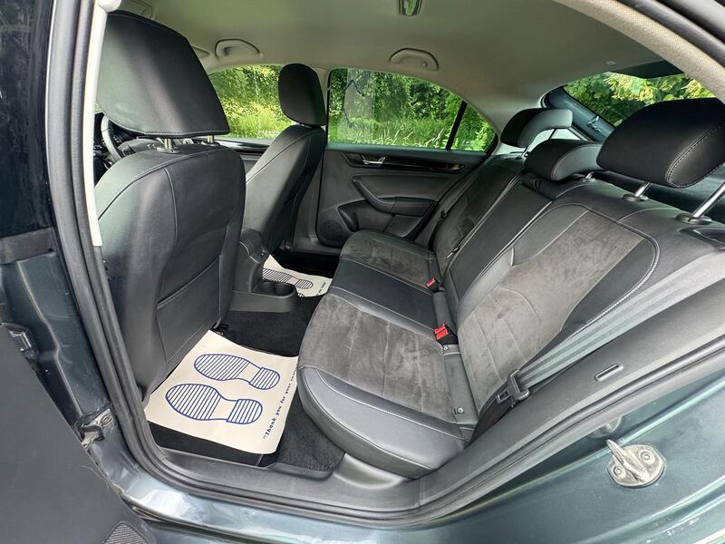 SEAT TOLEDO