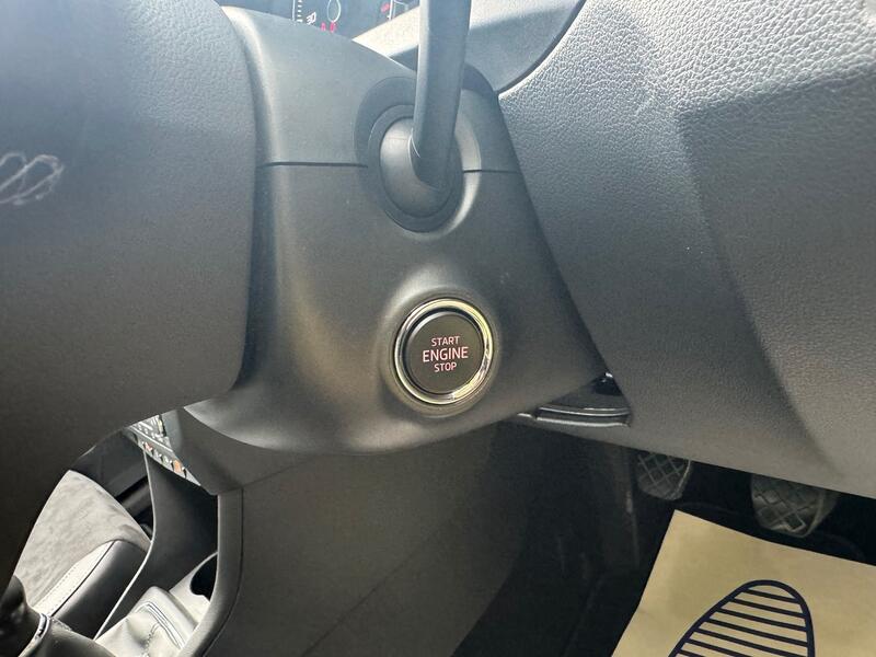 SEAT TOLEDO