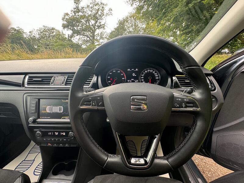 SEAT TOLEDO