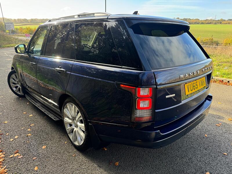 View LAND ROVER RANGE ROVER 4.4 SD V8 Autobiography