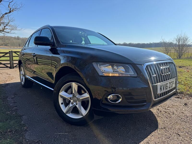 View AUDI Q5 2.0 TDI SE