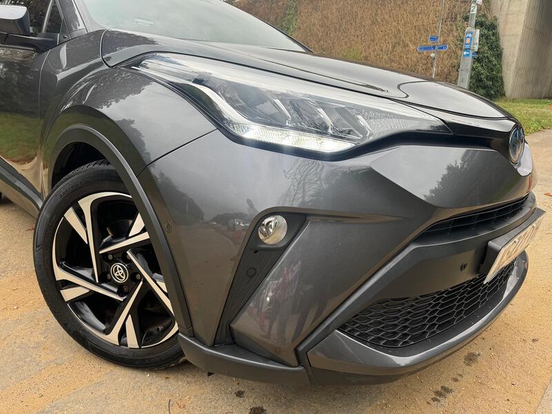 View TOYOTA C-HR 1.8 VVT-h Design