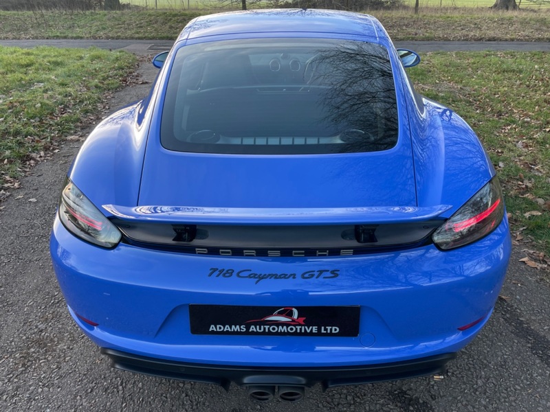 PORSCHE 718