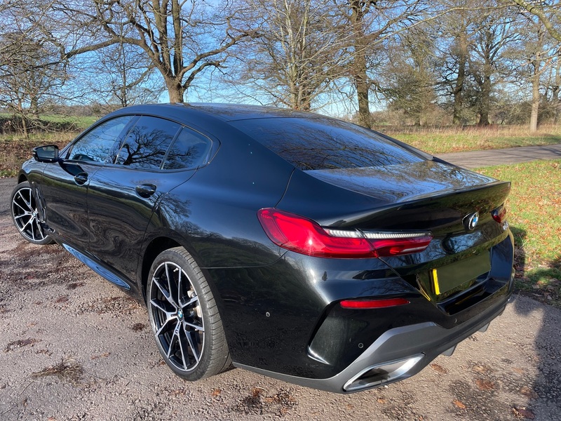 View BMW 8 SERIES 840I