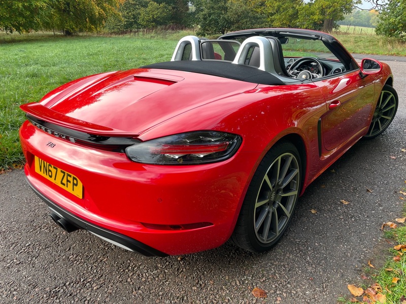 View PORSCHE 718 BOXSTER PDK