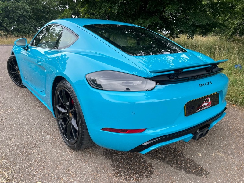 View PORSCHE 718 CAYMAN GTS PDK