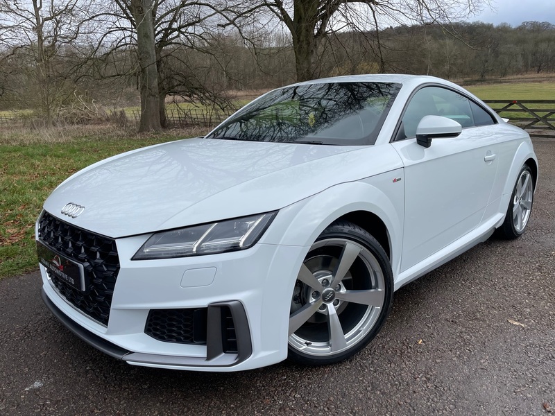 View AUDI TT TFSI S LINE